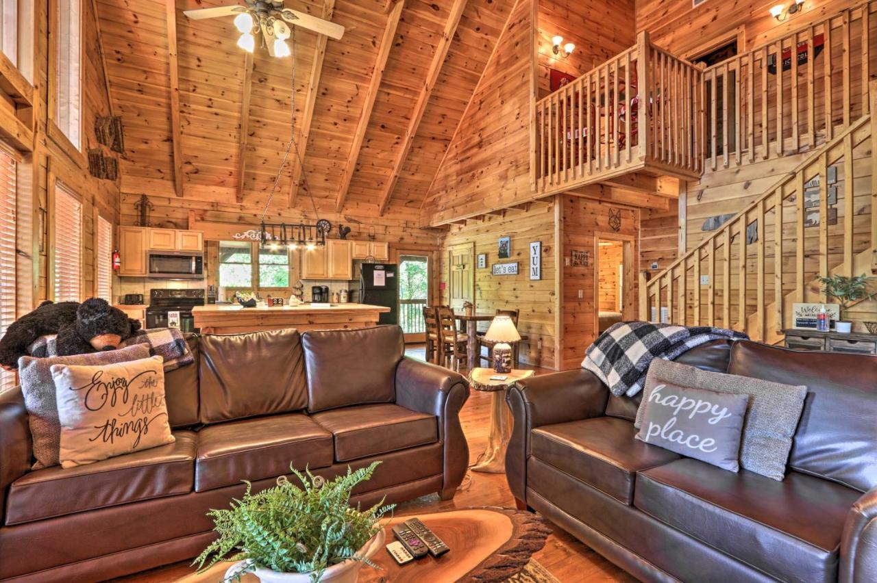 Sevierville Cabin With Deck Minutes To Pigeon Forge Eksteriør bilde