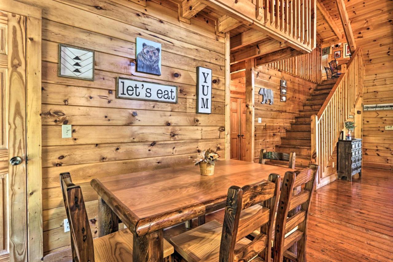 Sevierville Cabin With Deck Minutes To Pigeon Forge Eksteriør bilde