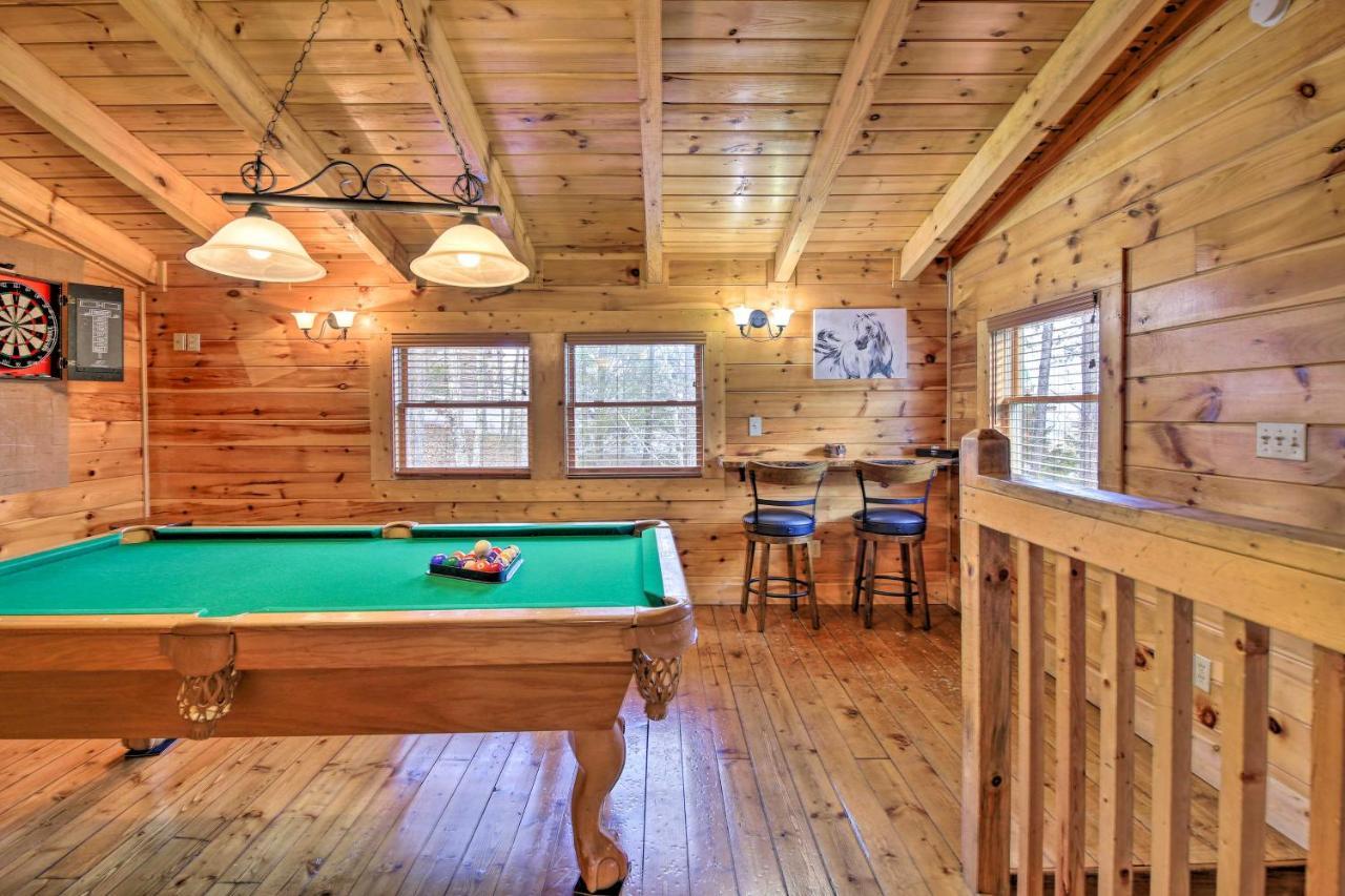 Sevierville Cabin With Deck Minutes To Pigeon Forge Eksteriør bilde